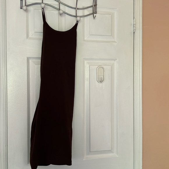 Aritzia Dresses & Skirts - Brown Dress - Babaton size M